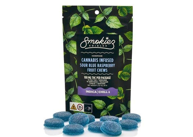 Sour Blue Raspberry Indica  100mg THC Fruit Chews - Smokiez Edibles | Treehouse Cannabis